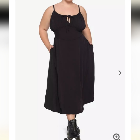 Hot Topic Black Empire Waist Midi Dress Plus Size - Picture 1 of 2